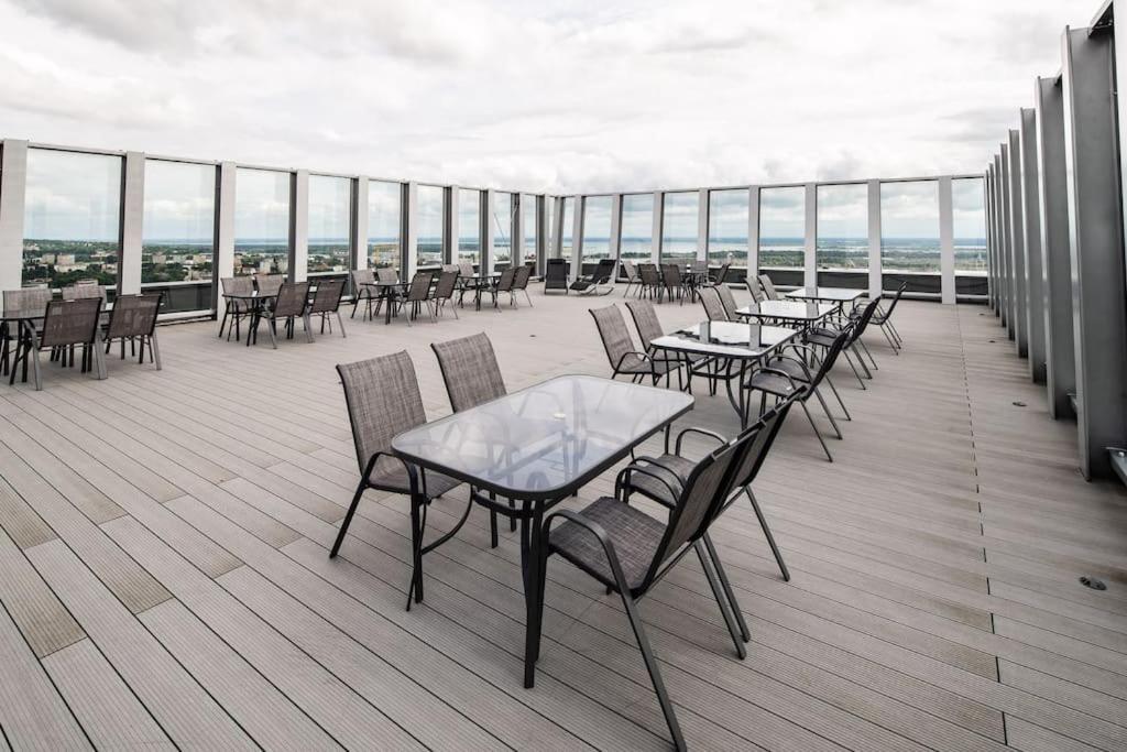 Apartament Blue City - Hanza Tower Щецин Екстер'єр фото